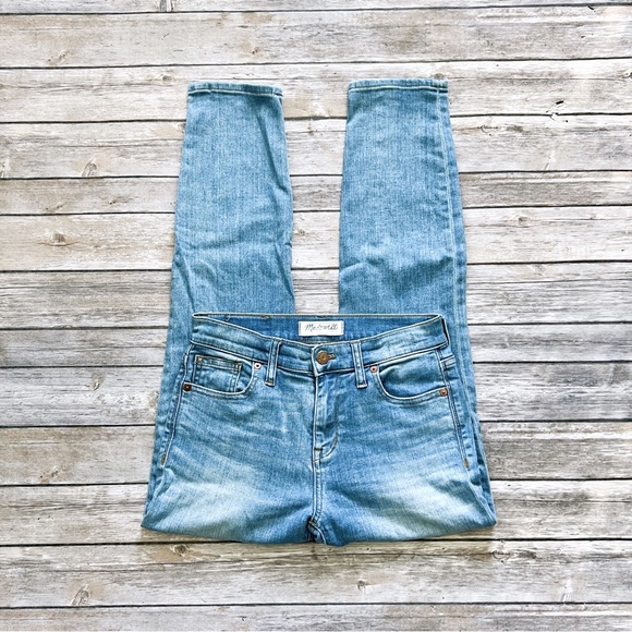 Madewell Light Wash High Riser Crop Jeans - Picture 3 of 11
